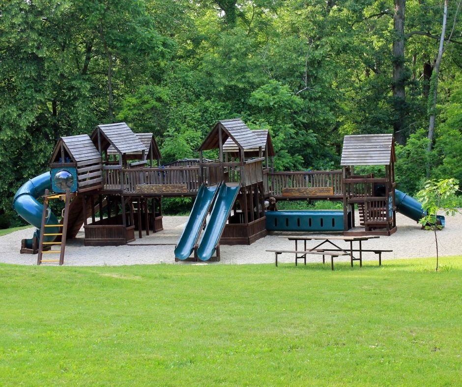 Picnic areas and playgrounds inside New Glarus State Park