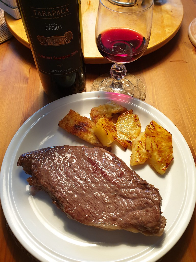 steak and wine at Krimmers