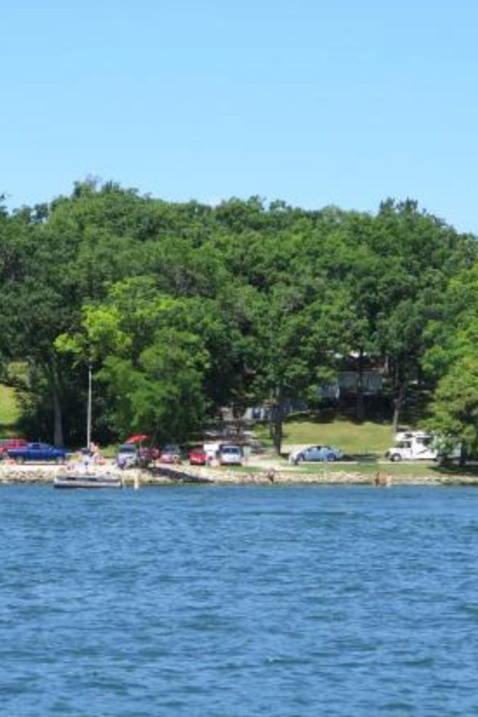 Campgrounds Near Green Lake, Wisconsin: How to Pick the Right Spot for Your Kind of Weekend Hattie Sherwood Beach