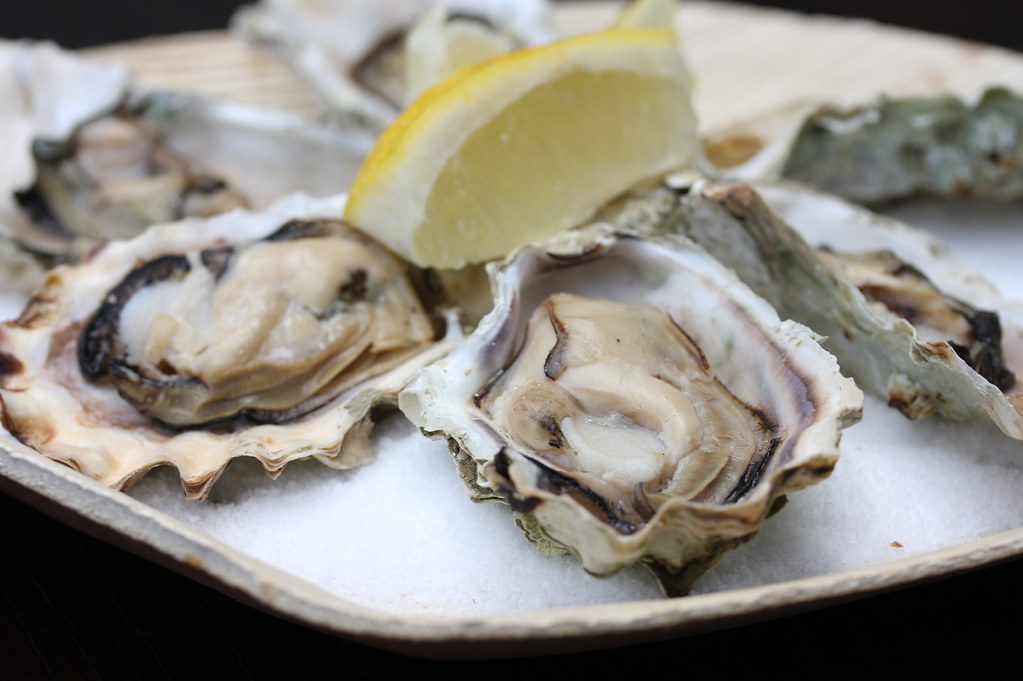 Fresh Oysters at Ciao