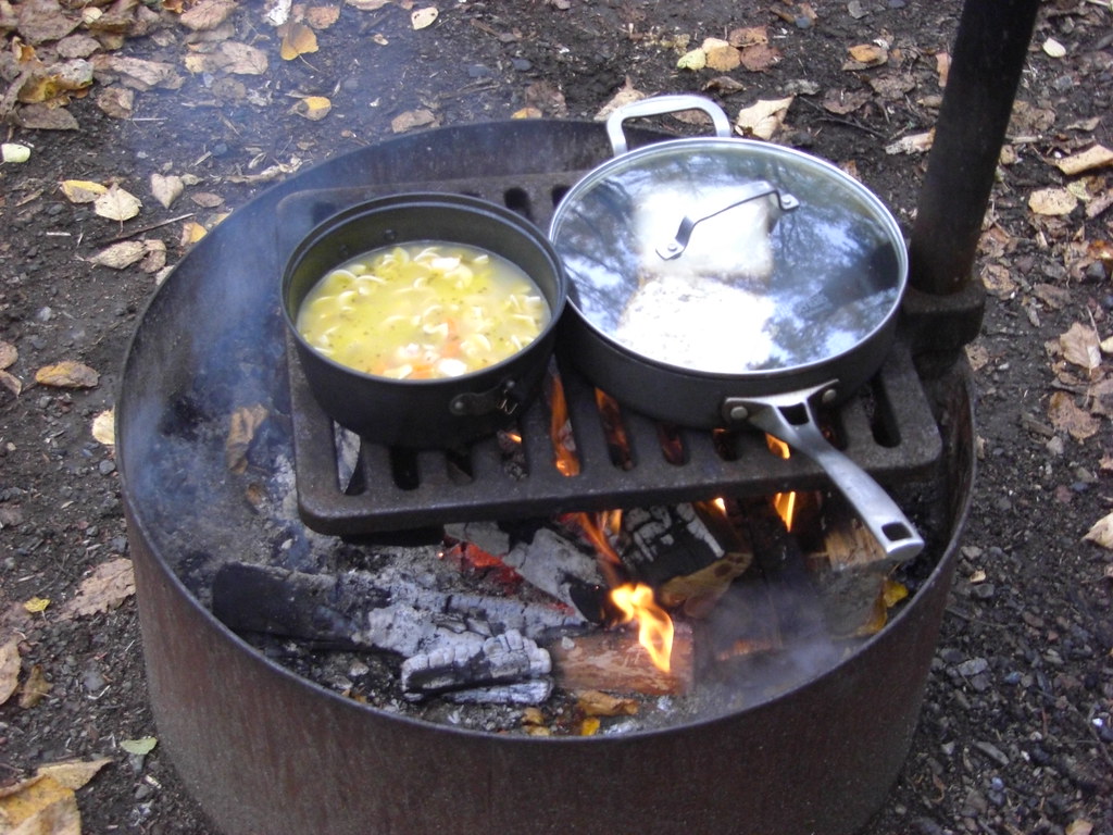 Camping Meals in a Bag: The Low-Mess Way to Eat Well Outdoors Camping Meals in a Bag: The Low-Mess Way to Eat Well Outdoors
